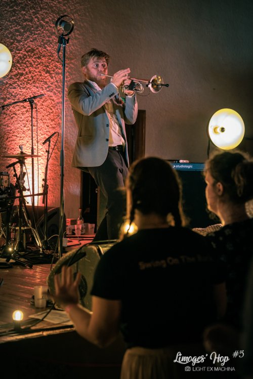 Limoges'Hop #5

Partage libre à des fins non promotionnelles ou commerciales, en créditant l'auteur (@lightexmachina).

© Alexandre - LIGHT EX MACHINA 2023, tous droits réservés.